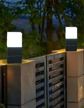 Outdoor Lamp Flash